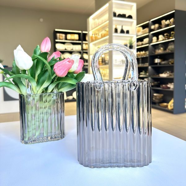 Скляна ваза &ldquo;Smoky Glass&rdquo; із фактурного димчастого скла та декоративним напиленням, 27 см 102-1601 фото